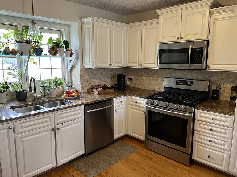 6451 Bretton Way - 7_05202026