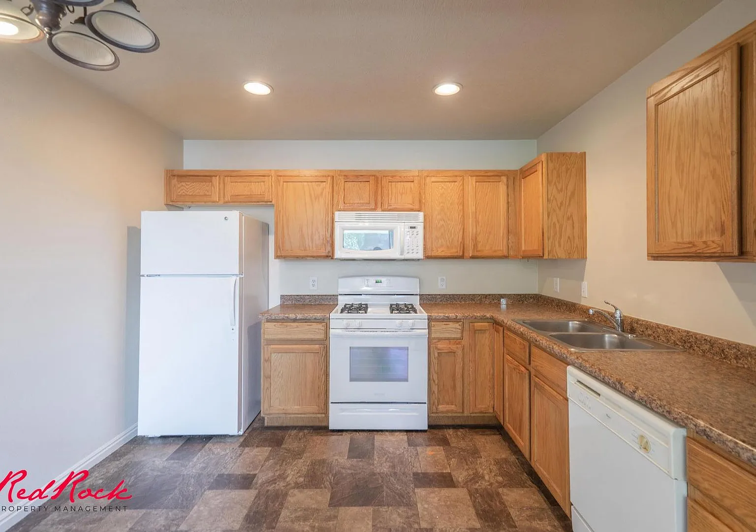 3 Bedroom Home in stunning Ivins community. — Photo 3