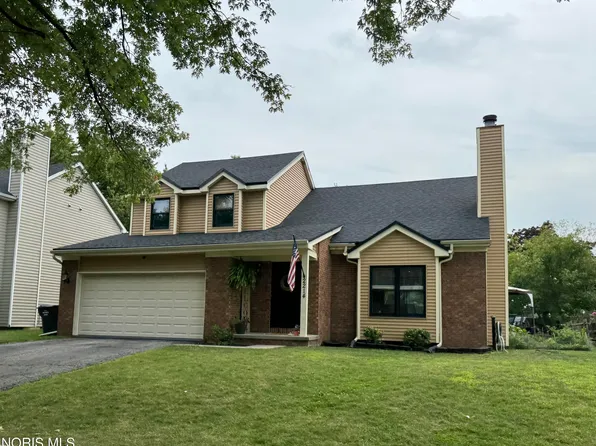 2214 Willowtree Ln, Maumee, OH 43537