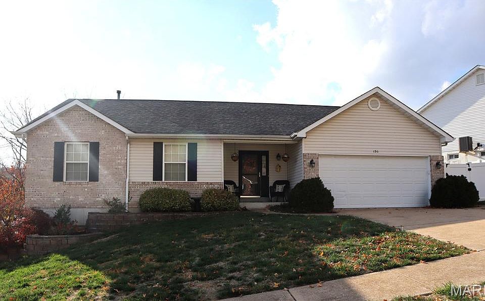 1st image of 136 Winter Valley Dr