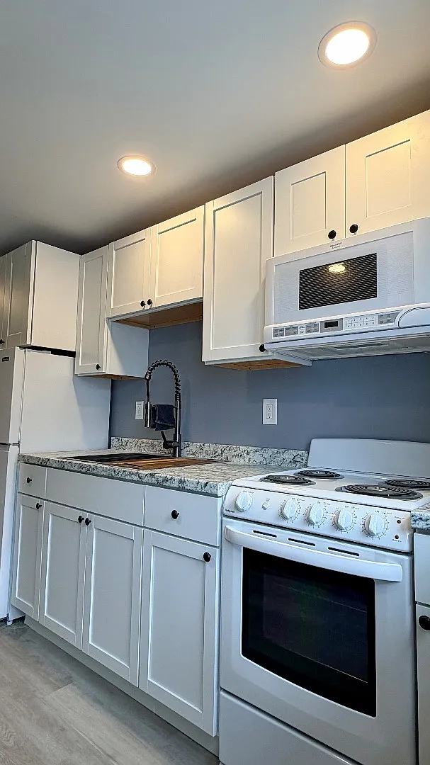 2 North Main Street - Unit 2D | Two Bedroom Apartment — Photo 2