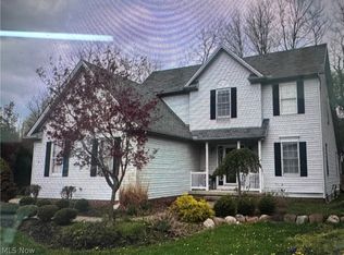 1924 Woodruff Dr, Painesville, OH 44077