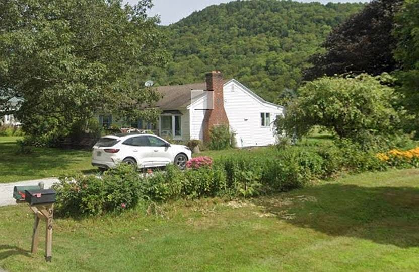 1st image of 999 Vermont Route 100