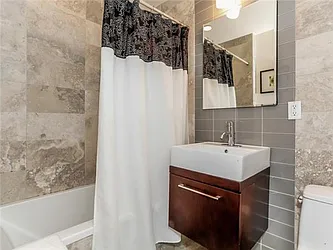 Sold by Avenue Sotheby's International Realty