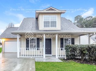 1458 N Hampton Dr, Hampton, GA 30228