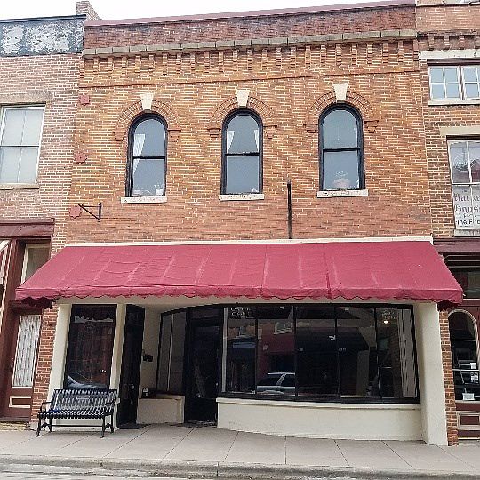 118 N Main St, Galena, IL 61036 | Zillow