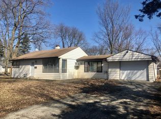 2900 South Ct, Rolling Meadows, IL 60008