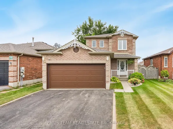 36 Red Oak Dr, Barrie, ON L4N 9M3