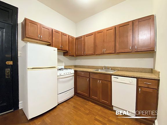 4th image of 4631 N Paulina St #4631103