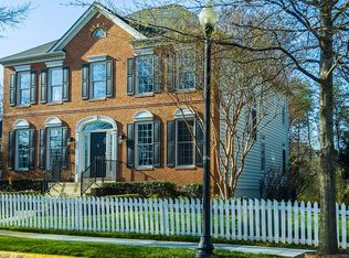 43084 Branower St, Ashburn, VA 20147
