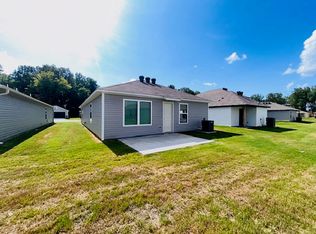 8204 Fitzgerald Ln, North Little Rock, AR 72113