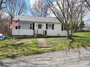 17 Rockland Ter, Tiverton, RI 02878