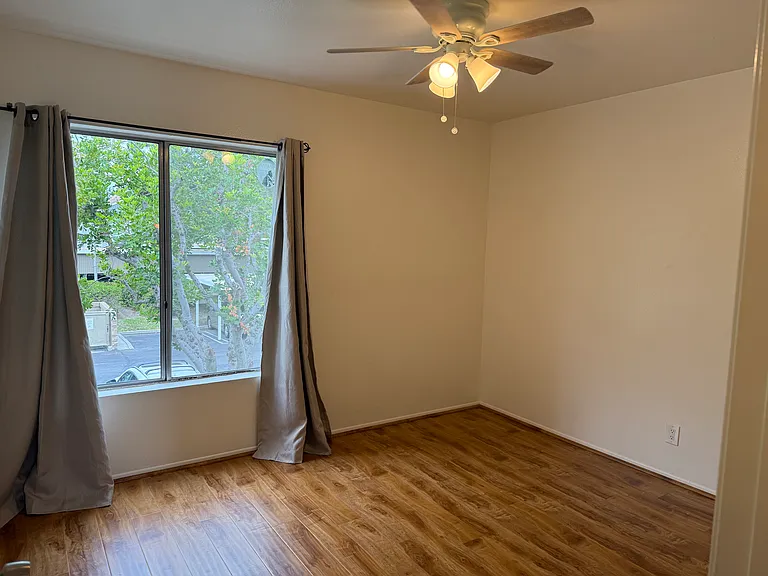 40 Allenwood Ln — Photo 15