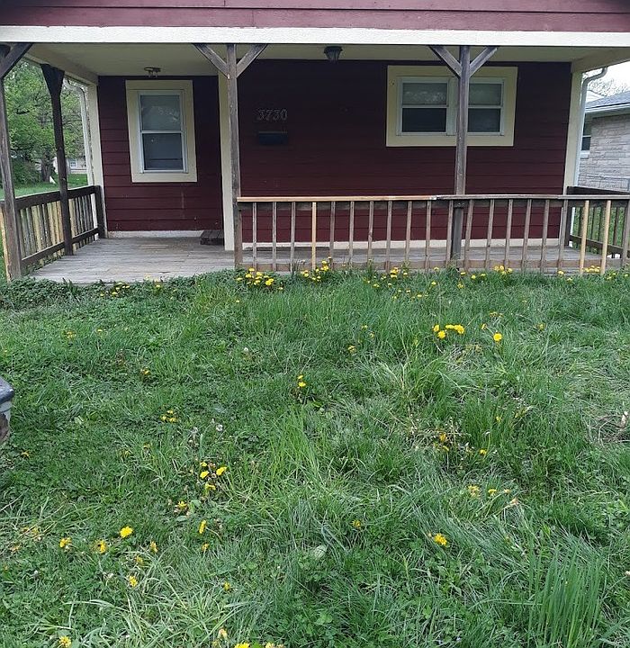 2nd image of 3730 N Whittier Pl
