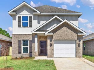 9827 Starling Dr, Pensacola, FL 32506