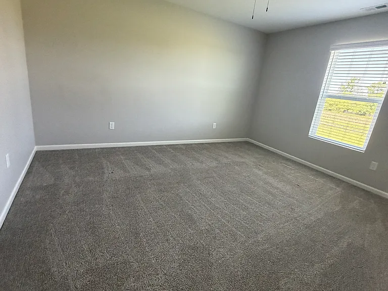 5148 Rock Creek Dr — Photo 4