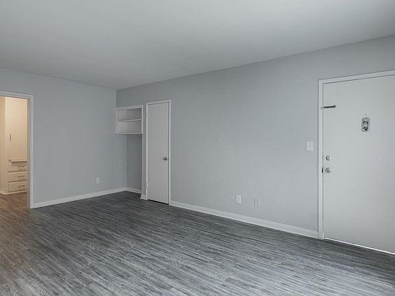 3rd image of 5843 Virginia Ave APT 1