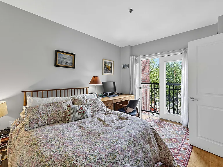 1723 Washington St #302 — Photo 12