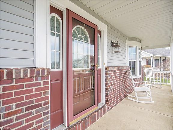 2nd image of 449 Alexis Dr