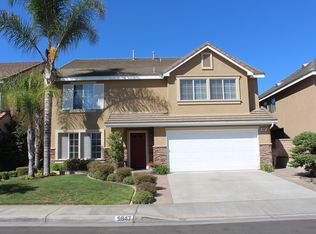 9847 Novara Ln, Cypress, CA 90630