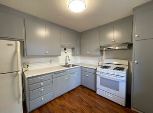 252 Wayne Ave #C, Oakland, CA 94606