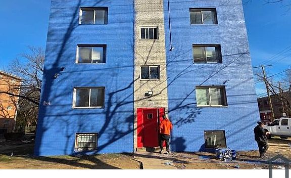 2nd image of 3930 1st St SE APT 202