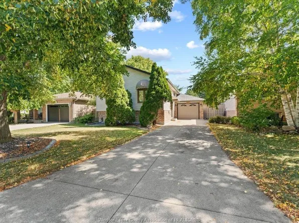 3948 Bliss Rd, Windsor, ON N8W 5L1