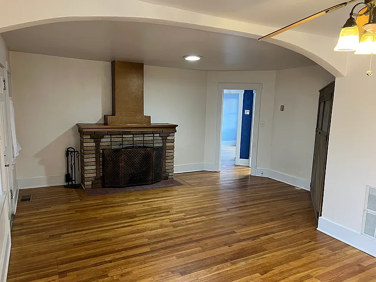 1408 Silver Ave SE — Photo 9