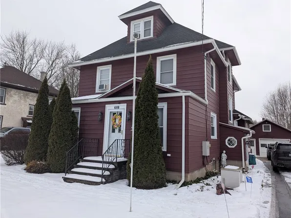 322 S Clinton St, Albion, NY 14411
