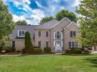 4612 Chesterfield Pl, Jamestown, NC 27282