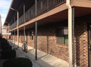 46 W Franklin St APT 10, Shelbyville, IN 46176