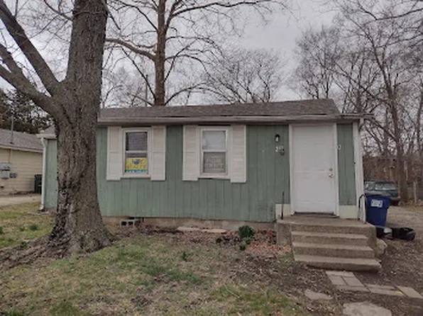 217 Illinois St, Lawrence, KS 66044