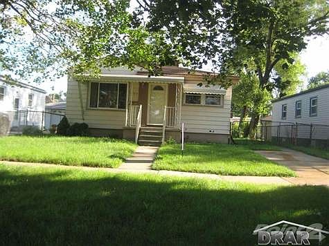 1st image of 277 Suburban St