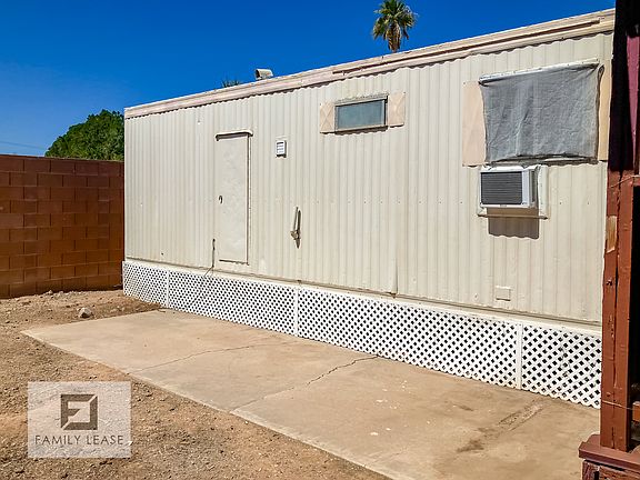 2nd image of 3257 N Kelvin Blvd #4