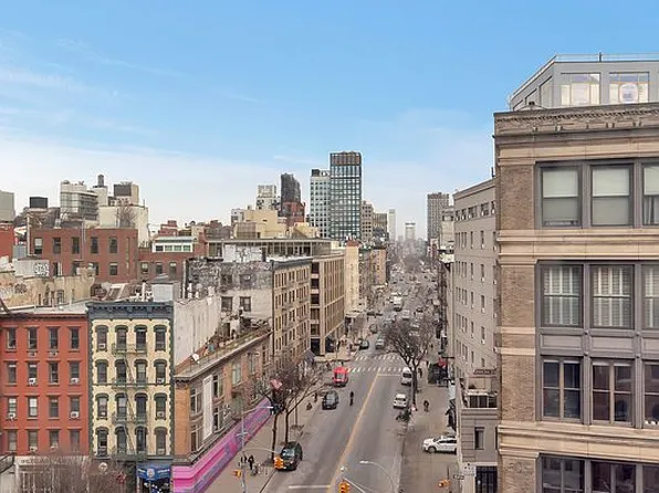 210 Lafayette St APT 7D, New York, NY 10012