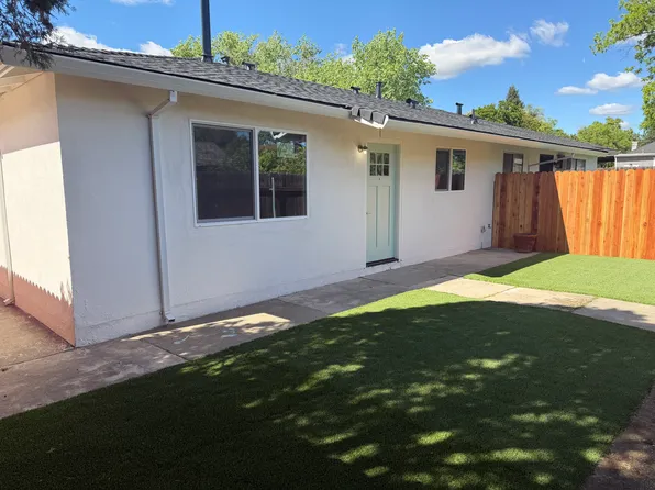 126 Grape St APT A, Roseville, CA 95678