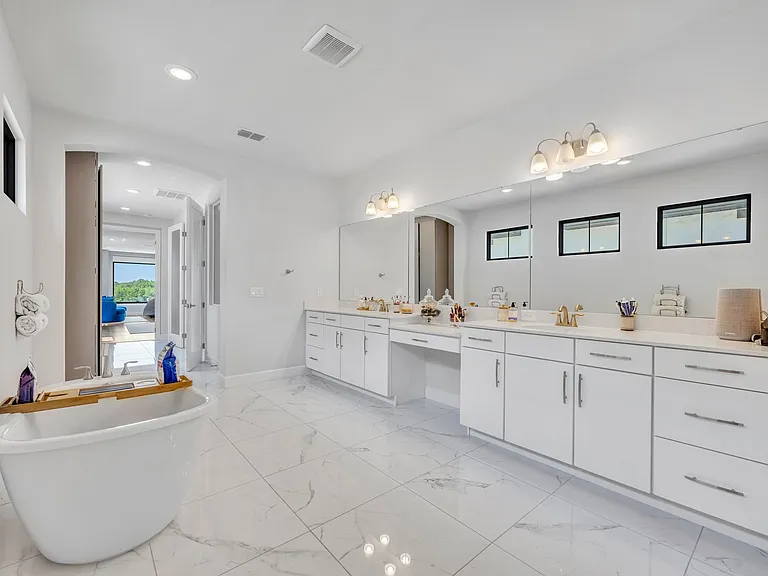 7613 Toscana Blvd — Photo 25