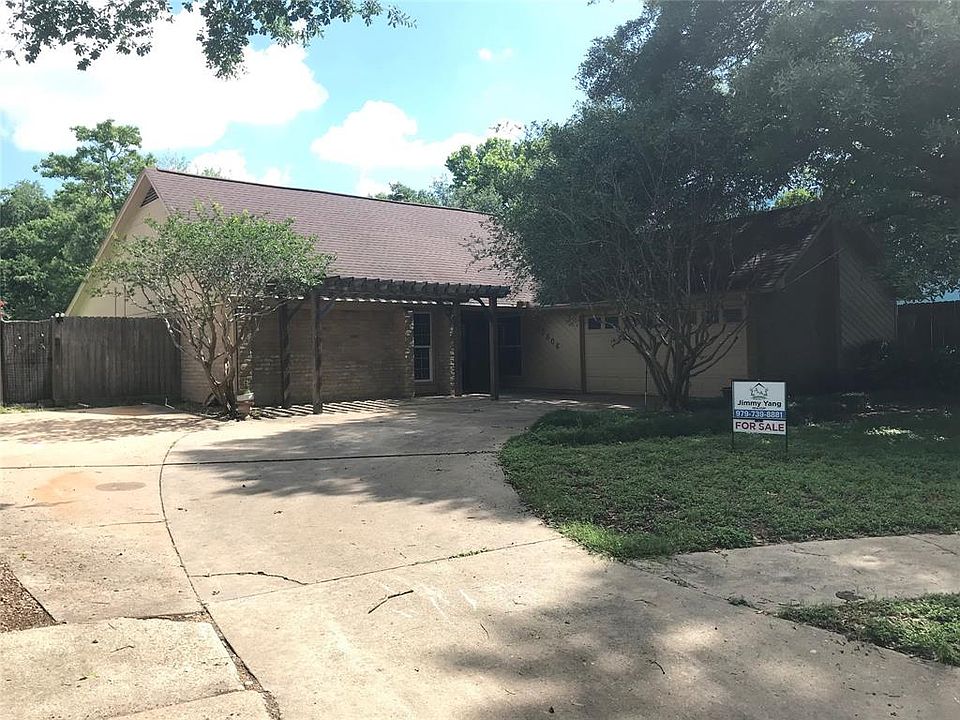 1st image of 15806 Mill Hollow Dr
