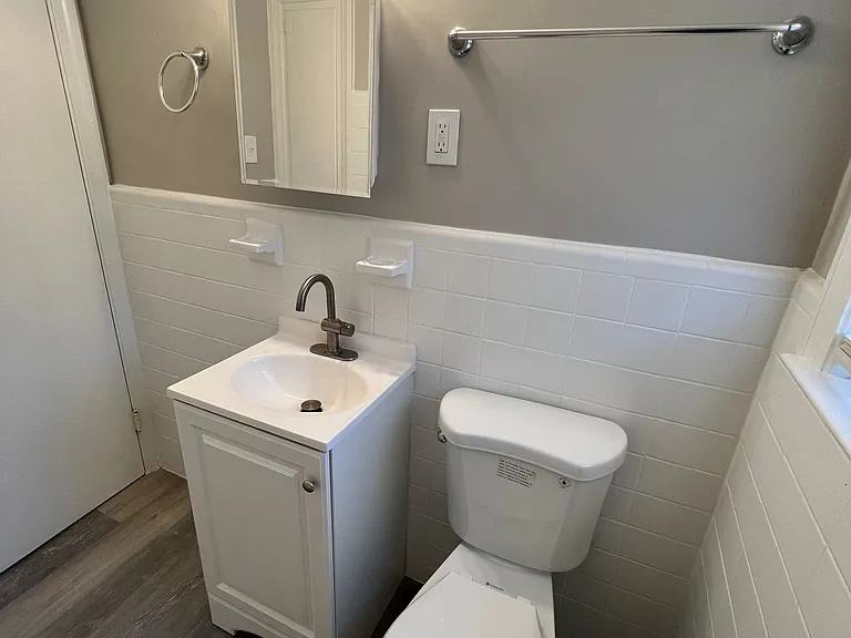 800 Goodson Dr — Photo 10