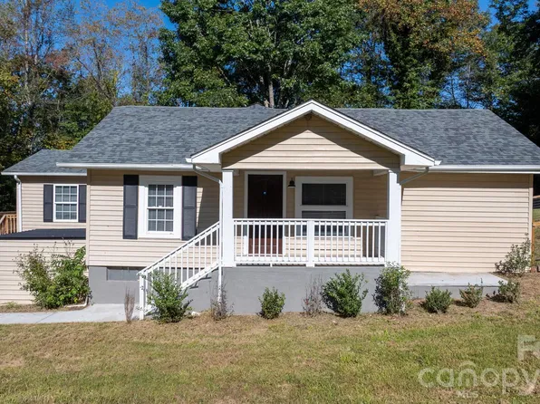 1240 Piedmont Dr NW, Lenoir, NC 28645