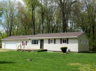 1739 Lagundovie Rd, Oregon, OH 43616