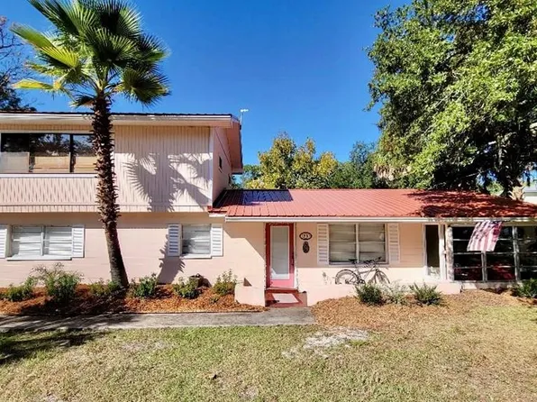 12050 SW 164th Ter, Cedar Key, FL 32625