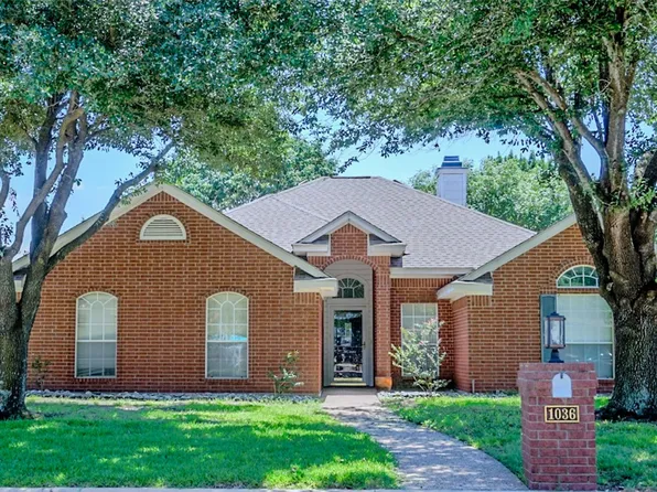 1036 Cheyenne Trl, Hewitt, TX 76643