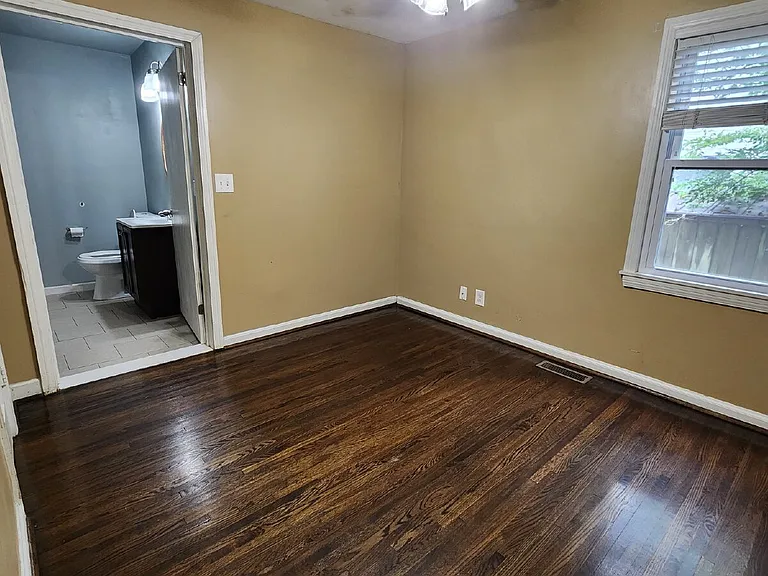 3711 Burrus St — Photo 12