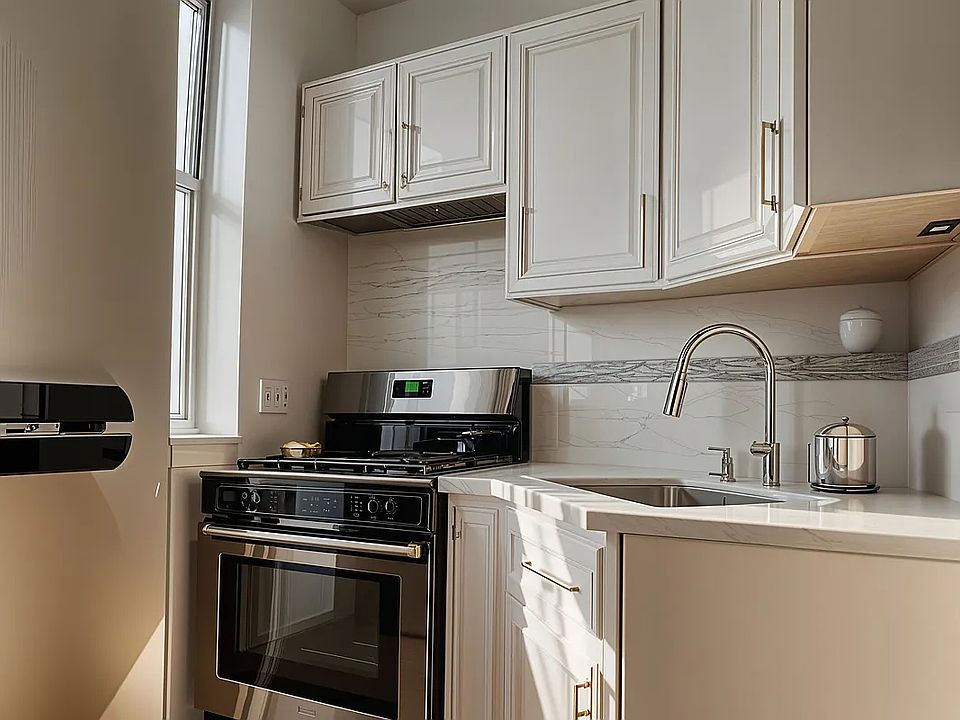 2nd image of 2701 Foster Ave #4F