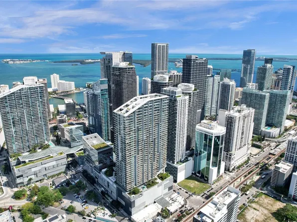 88 SW 7th St APT 1512, Miami, FL 33130