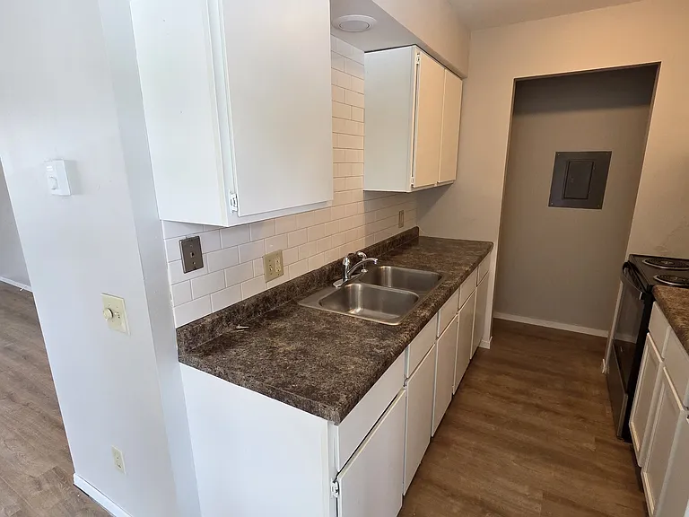 1128 Sunset Ln #4 — Photo 15
