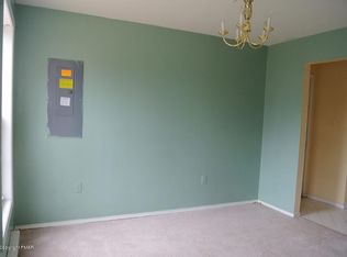 252 Spicebush Dr, East Stroudsburg, PA