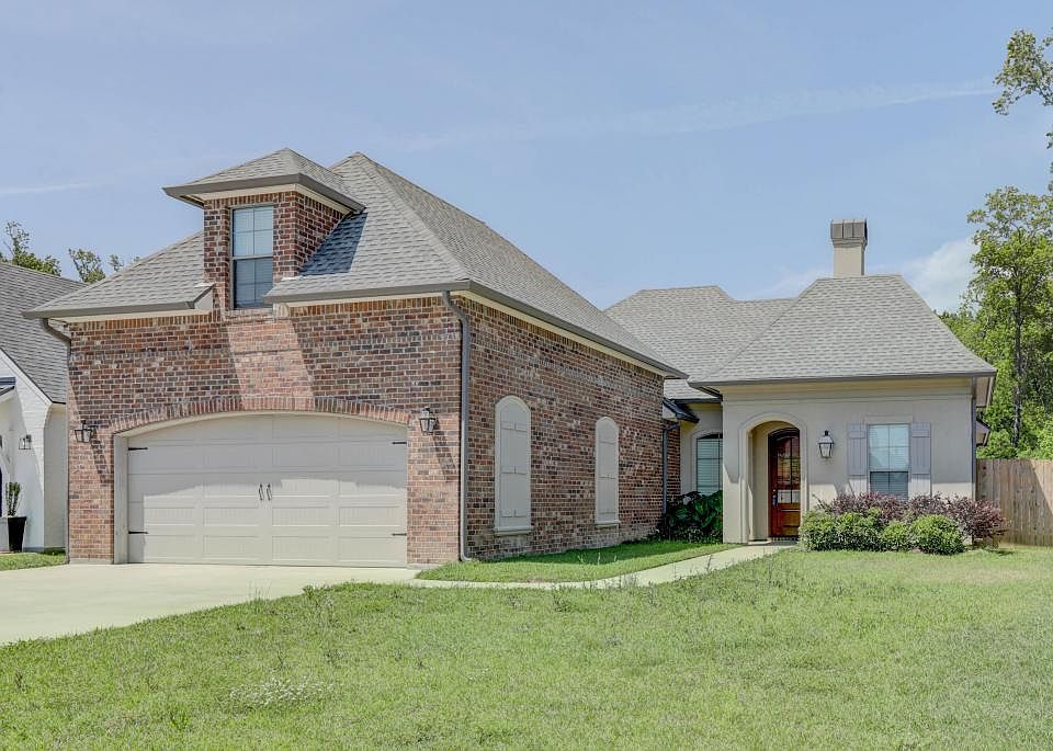 1st image of 311 Wetgrass Dr