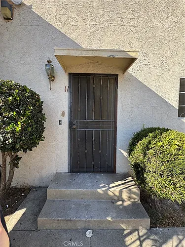 921 Carob Way Photo 1